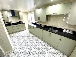 Modern Kitchen- click for photo gallery